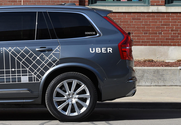 Uberovi vozači odvezli 10 milijardi vožnji Uberovi vozači odvezli 10 milijardi vožnji