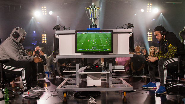 FIFA i EA organiziraju prvo E svjetsko prvenstvo u nogometu FIFA i EA organiziraju prvo E svjetsko prvenstvo u nogometu