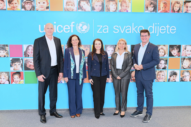 Hrvatski operateri za zaštitu digitalnu sigurnost djece Hrvatski operateri za zaštitu digitalnu sigurnost djece