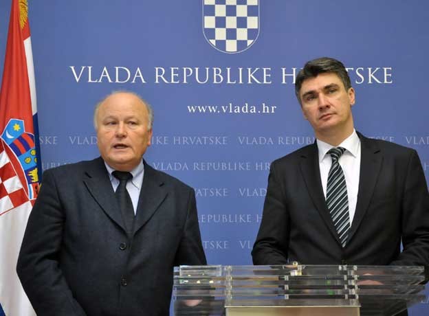PDV 25%, ali na dječju hranu, ulja, masti i vodu 10% PDV 25%, ali na dječju hranu, ulja, masti i vodu 10%