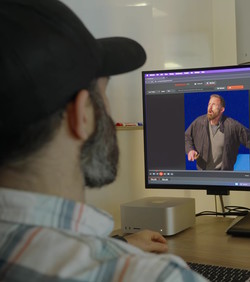 VIDEO: Netflix kupuje AI startup Bena Afflecka