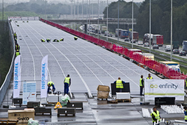 Krenuo prvi europski solarni vlak Krenuo prvi europski solarni vlak