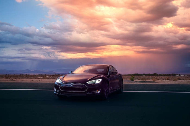 Teslin autopilot dobiva dvije izvrsne značajke Teslin autopilot dobiva dvije izvrsne značajke