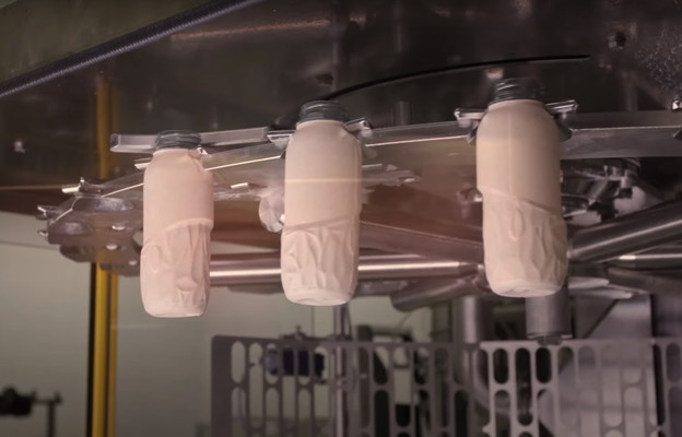 VIDEO: Coca Cola prelazi na papirnate boce VIDEO: Coca Cola prelazi na papirnate boce