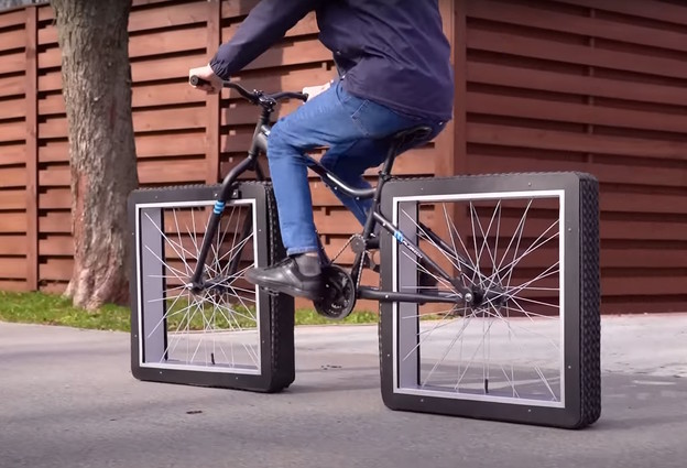 VIDEO: Funkcionalni bicikl s kvadratnim kotačima VIDEO: Funkcionalni bicikl s kvadratnim kotačima