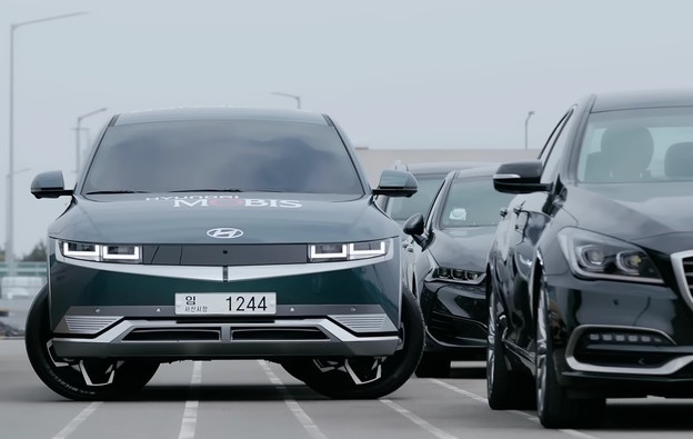 VIDEO: Kako Hyundai rješava paralelno parkiranje VIDEO: Kako Hyundai rješava paralelno parkiranje