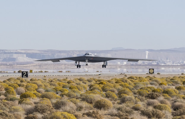 VIDEO: Prvi video leta nuklearnog bombardera B-21 Raider VIDEO: Prvi video leta nuklearnog bombardera B-21 Raider