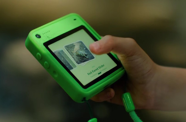 VIDEO: Telefon tjera djecu u prirodu
