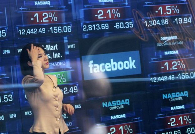 Britanci se zasitili Facebooka Britanci se zasitili Facebooka