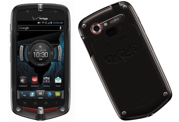 Predstavljen Casio GzOne 4G LTE telefon za komandose Predstavljen Casio GzOne 4G LTE telefon za komandose