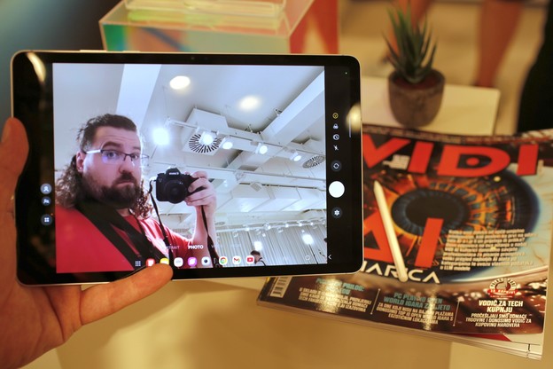Samsung uoči IFA sajma lansira nove tablete i mobitel Samsung uoči IFA sajma lansira nove tablete i mobitel