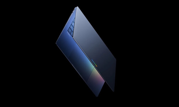 VIDEO: Googleov novi laptop pogoni Gemini AI