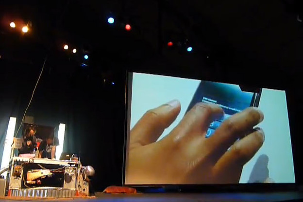 Video: Linija koda uništava podatke Samsung Galaxya Video: Linija koda uništava podatke Samsung Galaxya