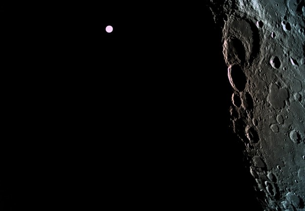 Izraelski lander poslao fotke tamne strane Mjeseca Izraelski lander poslao fotke tamne strane Mjeseca