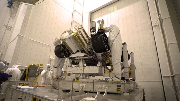 Mars 2020 Rover stao na svoje noge Mars 2020 Rover stao na svoje noge