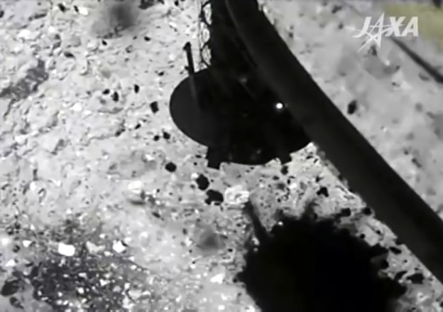 VIDEO: Touchdown i raketiranje asteroida Ryugu VIDEO: Touchdown i raketiranje asteroida Ryugu