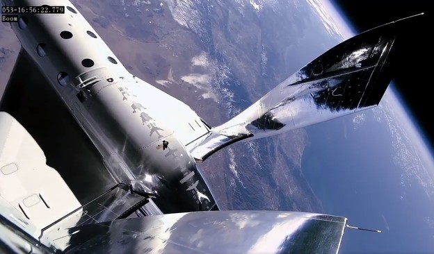 VIDEO: Virgin Galactic doveo prvu putnicu do ruba svemira VIDEO: Virgin Galactic doveo prvu putnicu do ruba svemira