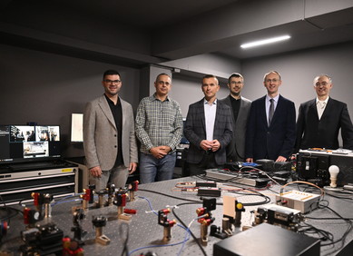 Hrvatska neprobojna kvantna veza Hrvatska neprobojna kvantna veza